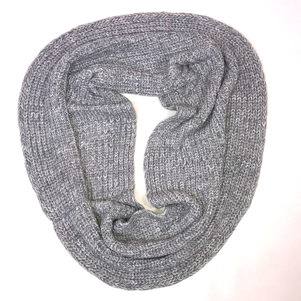 NWT J. Crew circle knit scarf OSFM